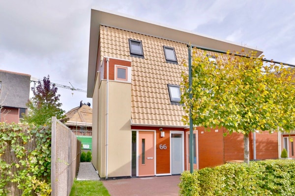 Bé van Doolstraat  66