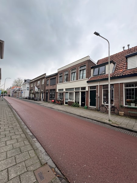Van Karnebeekstraat 42